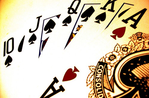 Combinaisons différentes de cartes pour le poker