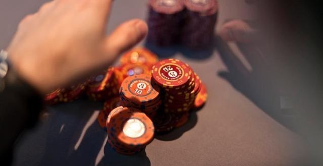 Poker en ligne : ce que dit la loi !