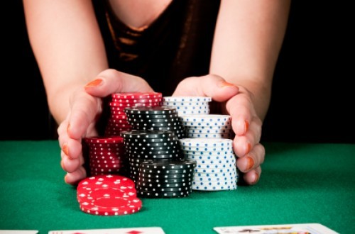 Poker en ligne : à consommer avec modération !