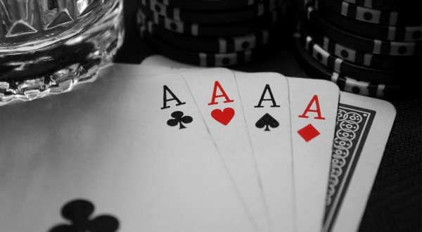 Tourisme et poker live, où jouer en Europe